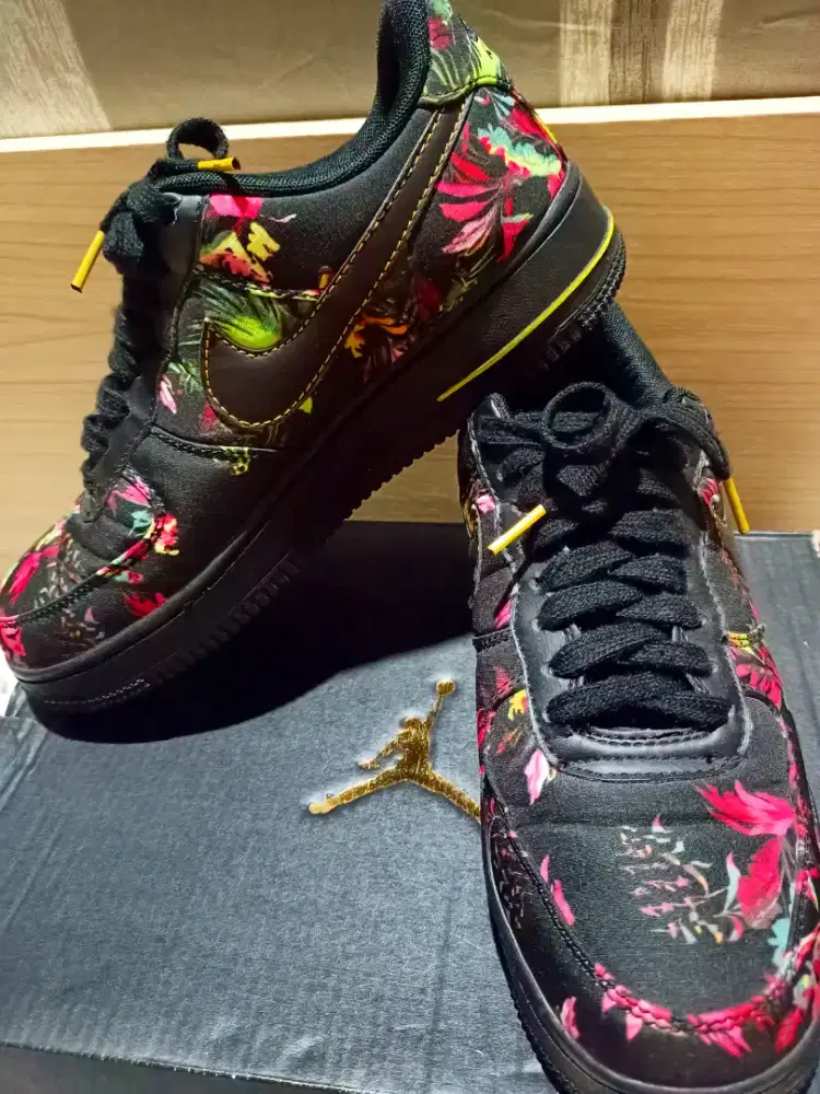 Nike Air Force 1 Floral Pink