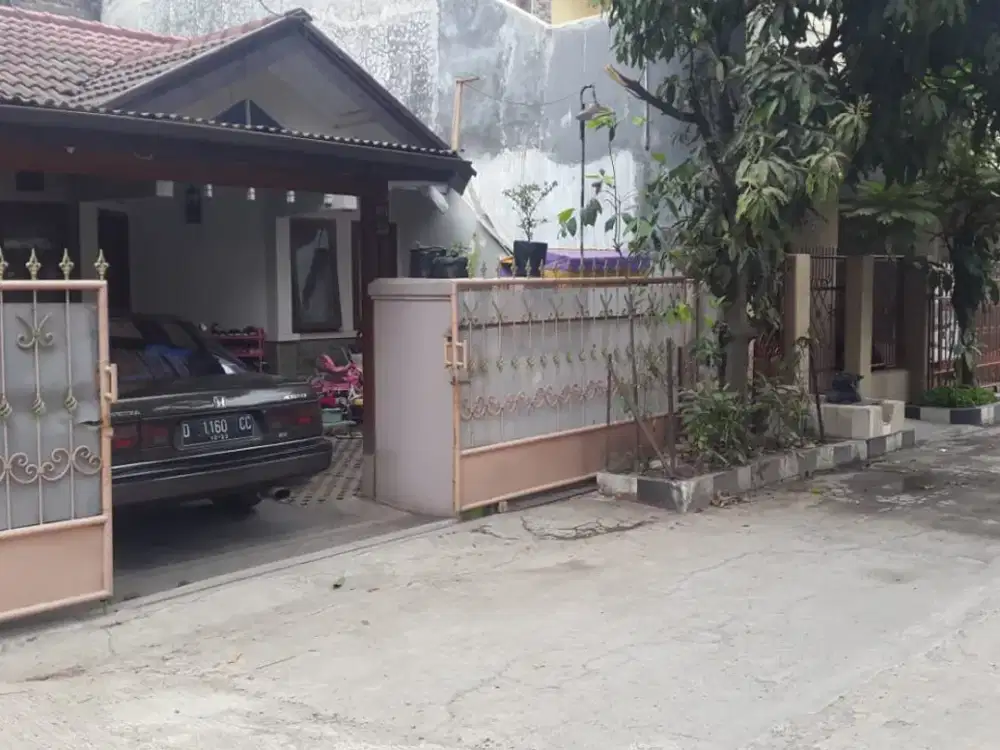 Dijual Cepat Rumah Siap Huni lokasi komplek GBA 2 KAB. Bandung