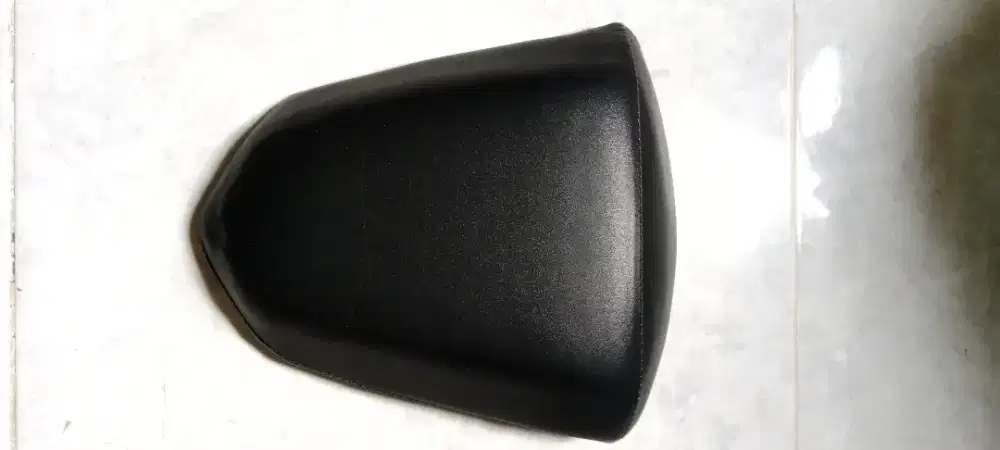 Jok belakang gsx lebar