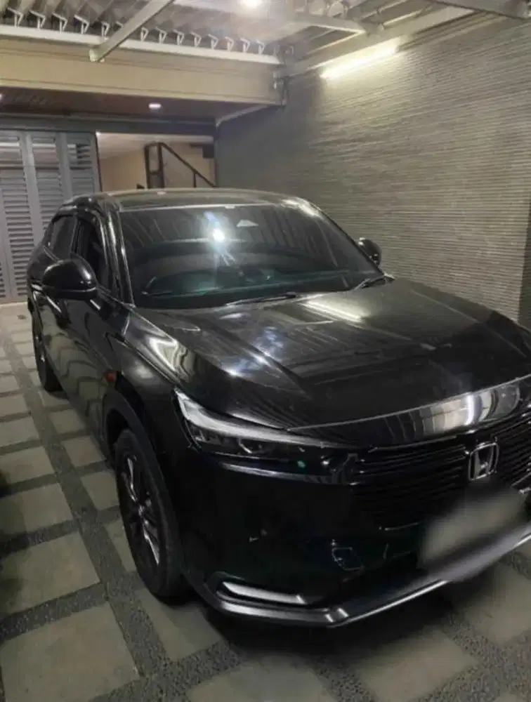 Honda HR-V Type SE 2023 A/T
KM 39rb KM
Pajak On Panjang