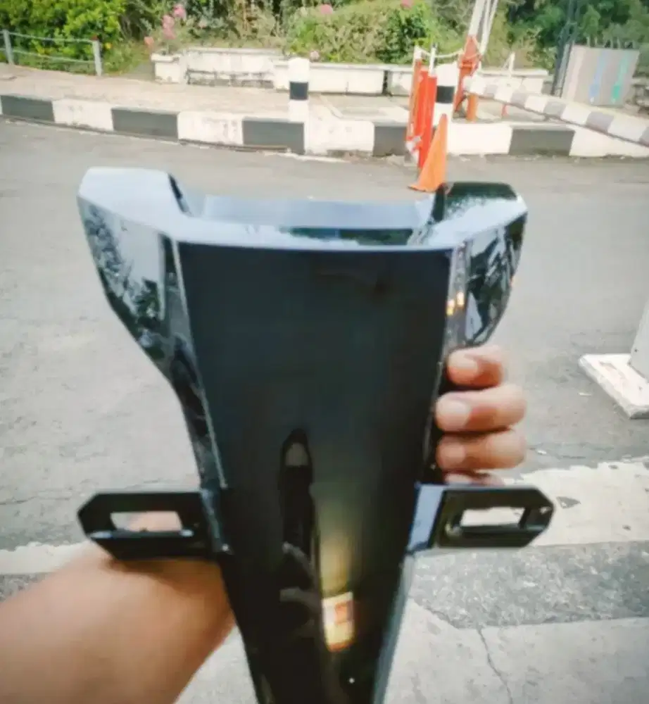 TAMENG DASI DEPAN KECIL PLAT NOMOR VARIO 125 150 NEW 2018-2021