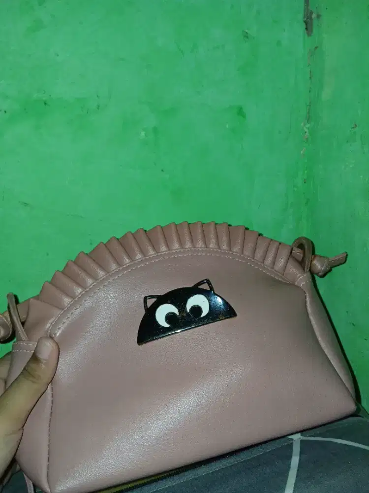 Tas Selempang Wanita Cute