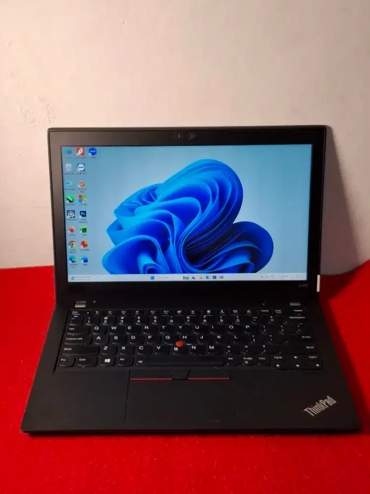 Jual bu Lenovo X280 i5 gen 7 Touscreen