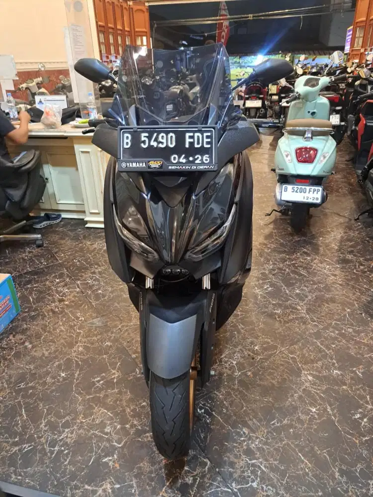 Wa mba ima , DP 6 jt Xmax 2021 old . Ktp daerah bisa kredit