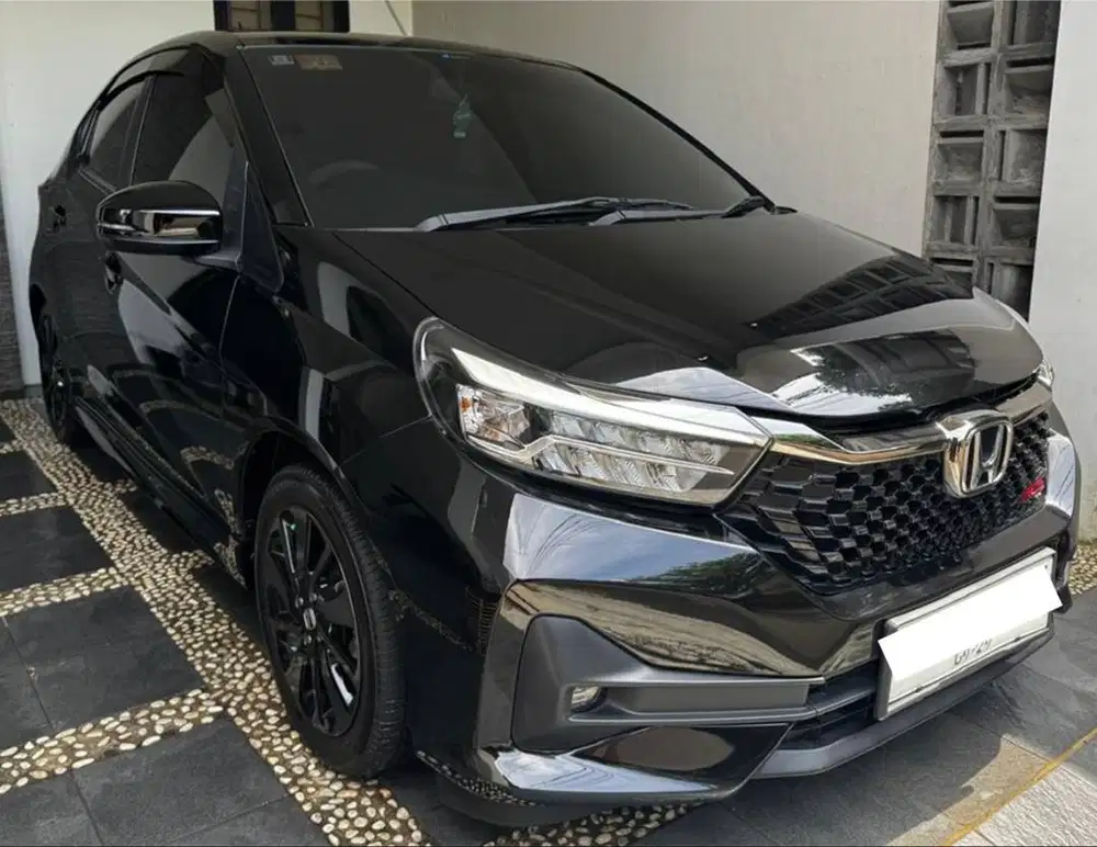 HONDA BRIO RS AT 2024