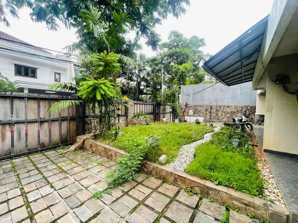 Rumah Lama Dekat Blok M