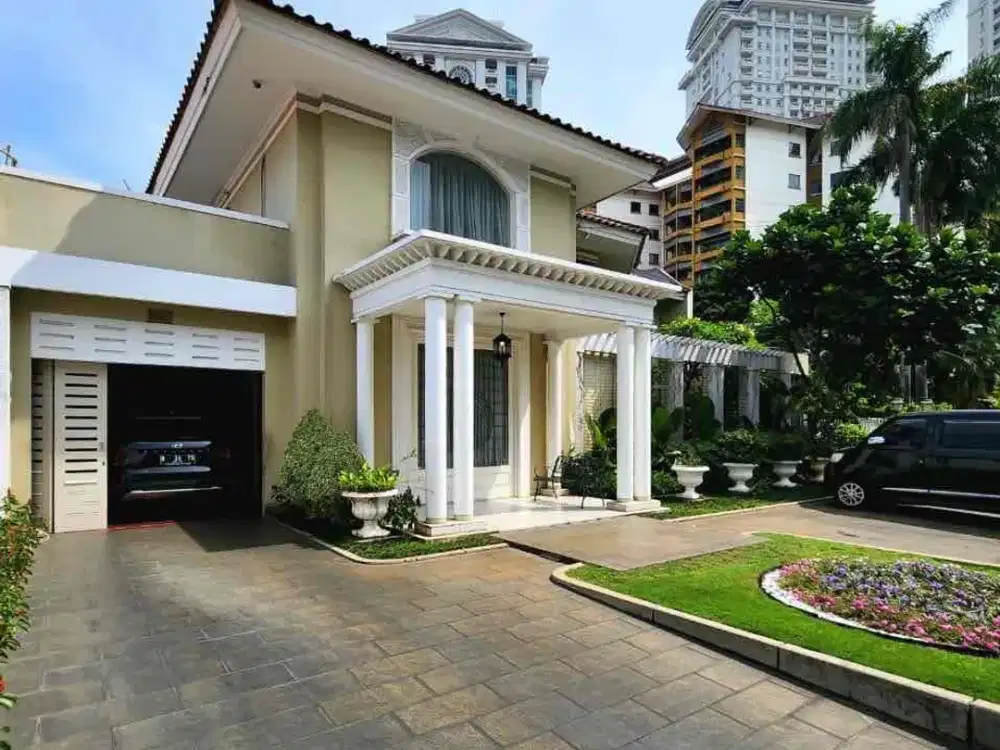 Luxury House, Prime Location Permata Hijau-Jakarta Selatan