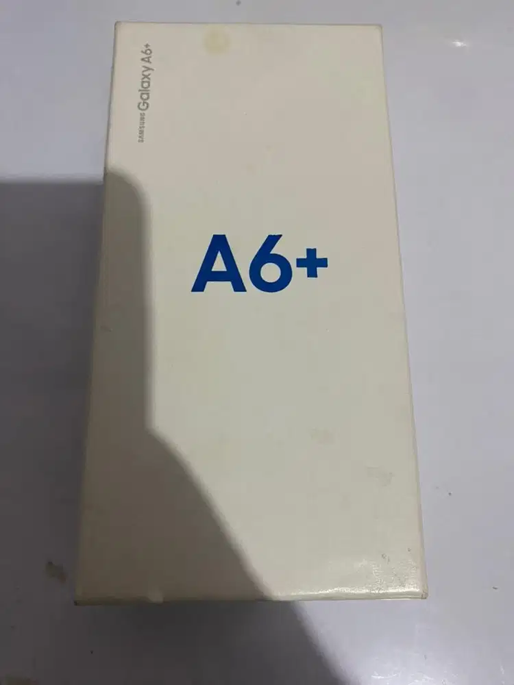 Samsung A6 Plus 4/32 gb