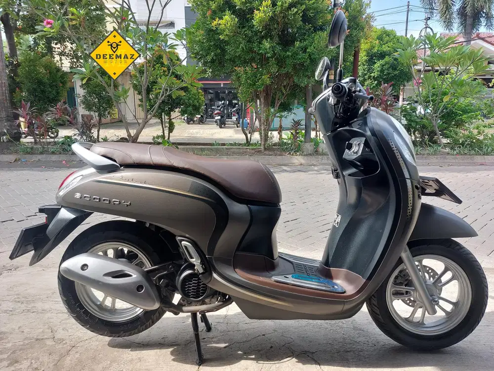 (DP 300 Rb)‼️ Scoopy Stylish Keyless Coklat 2023 Cash & Kredit