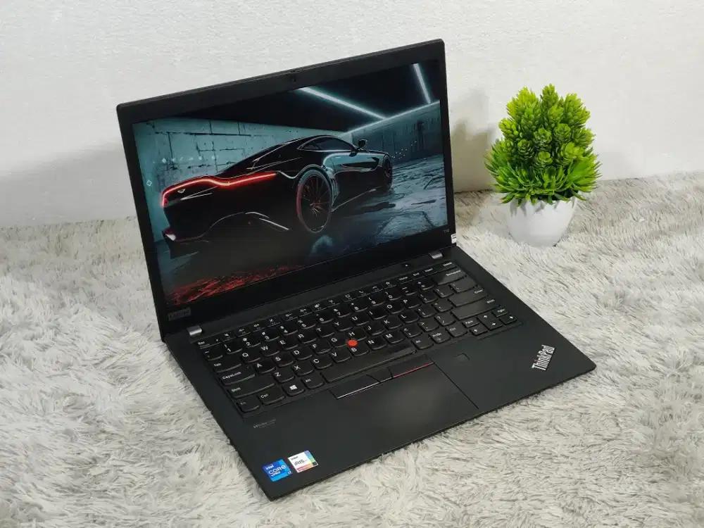JUAL LENOVO THINKPAD T14 - INTEL CORE I7 RAM 16GB 
PROMO SETIAP HARI