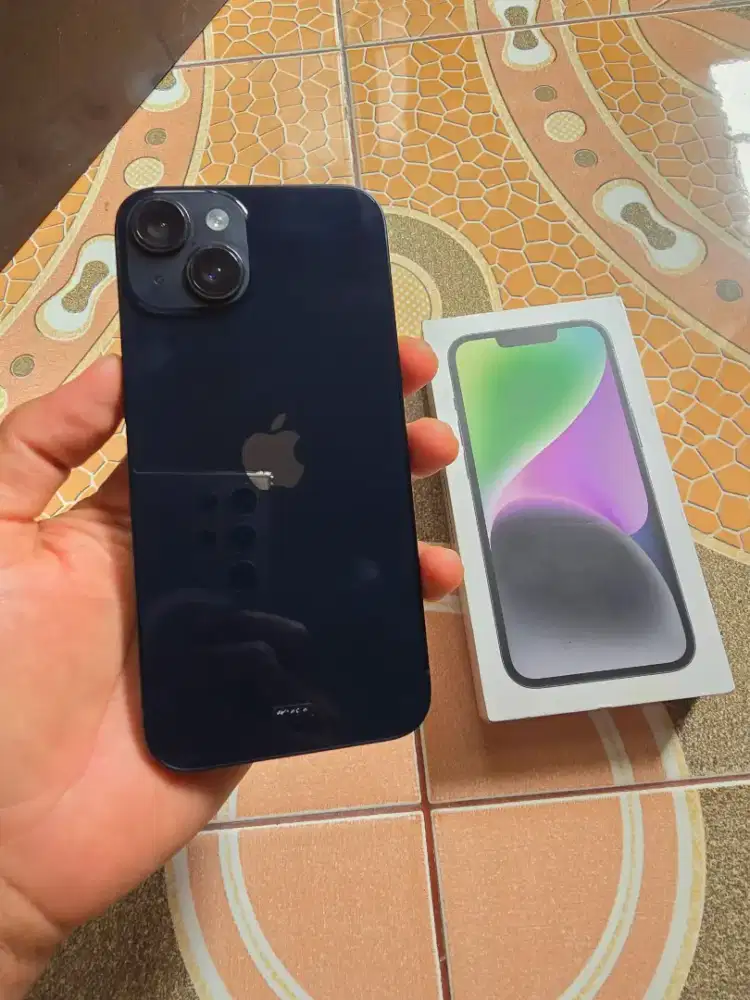 Iphone 14 128 bh 88 garansi on