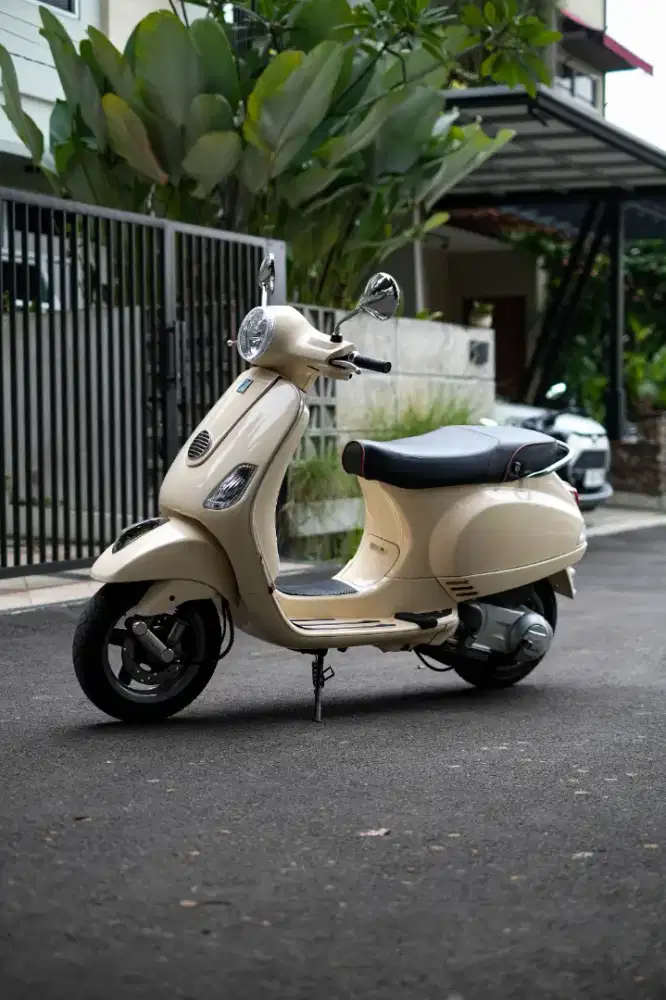 VESPA LX 150 2VIE 2012