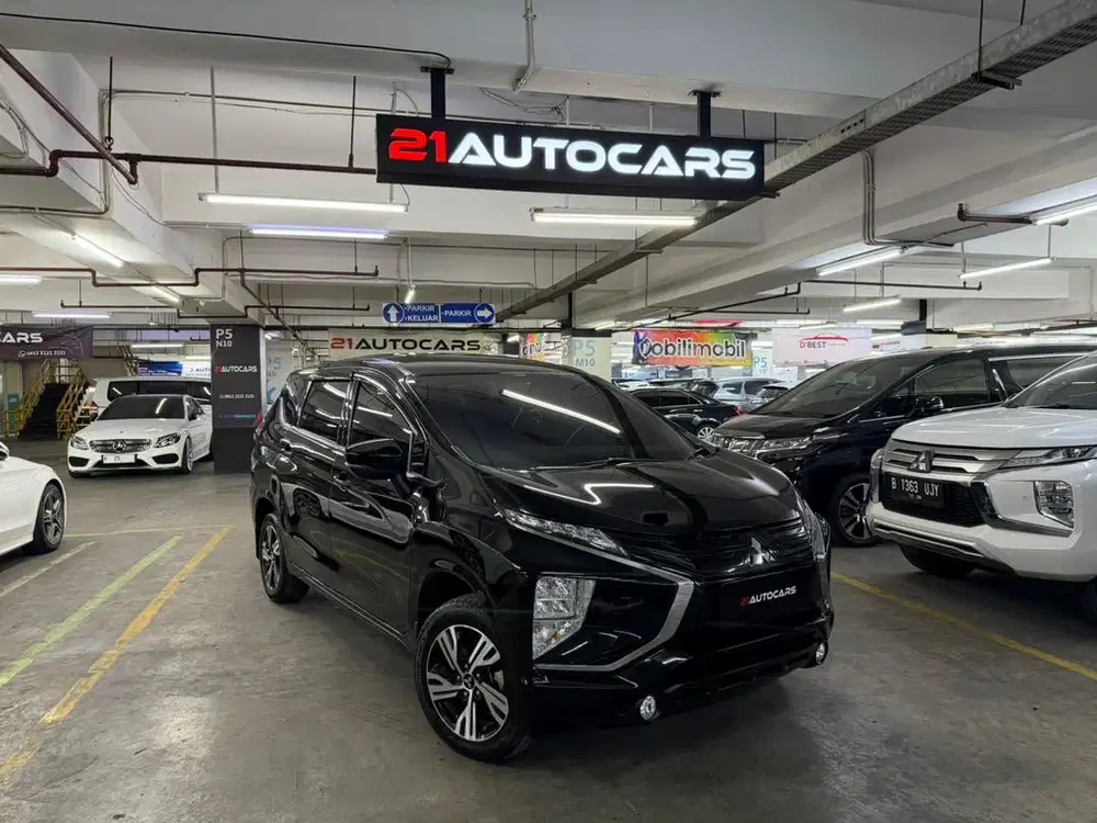Low KM! Mitsubishi Xpander Exceed 1.5 AT 2021