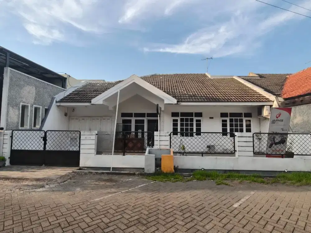Dijual rumah Nginden intan tengah kota surabay