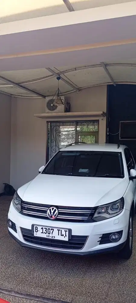 Tiguan 1.4 at putih