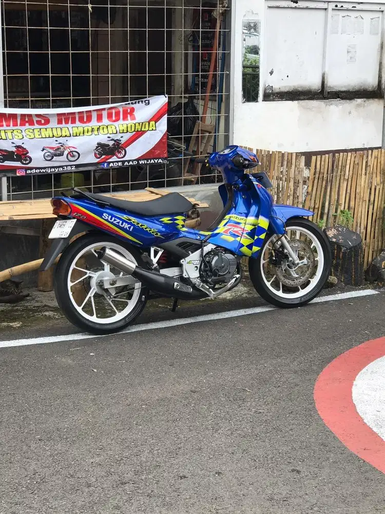 FS SATRIA LUMBA 2002 KENNY ROBERT