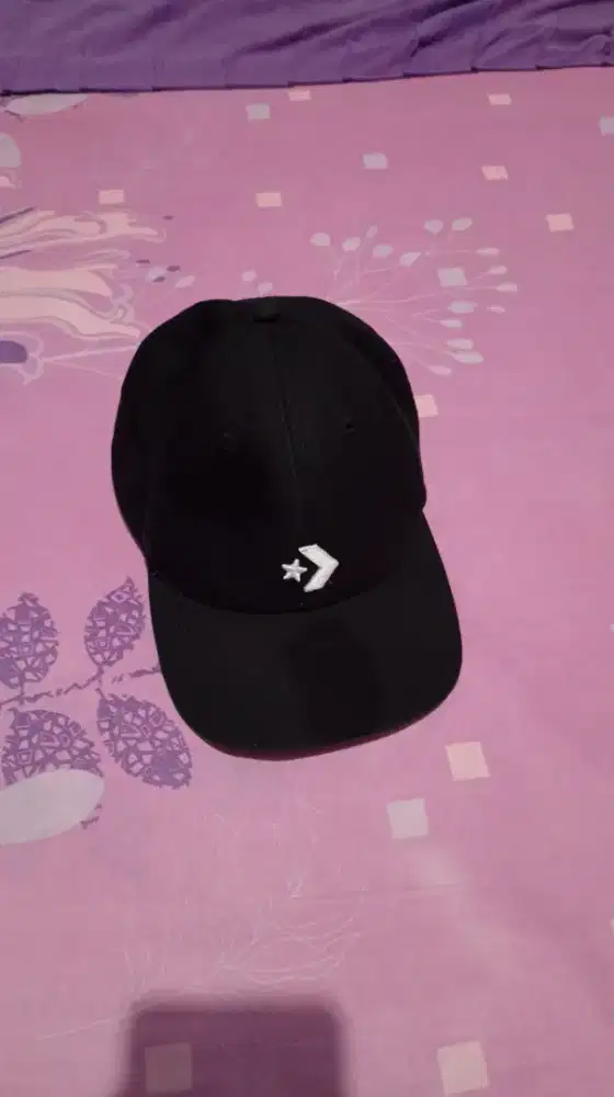 topi converse original