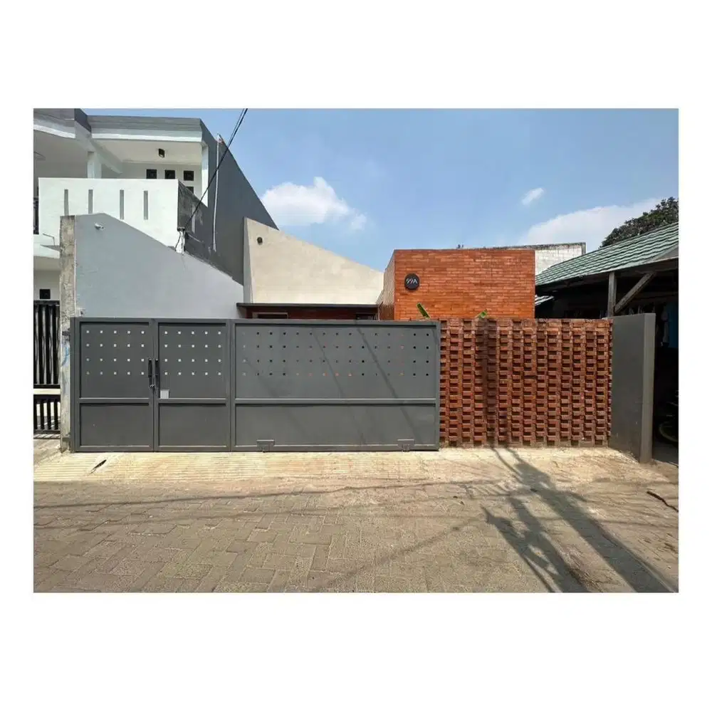 Dijual Rumah Tanjung Barat - Industrialis Tropis dgn Bata Ekspos