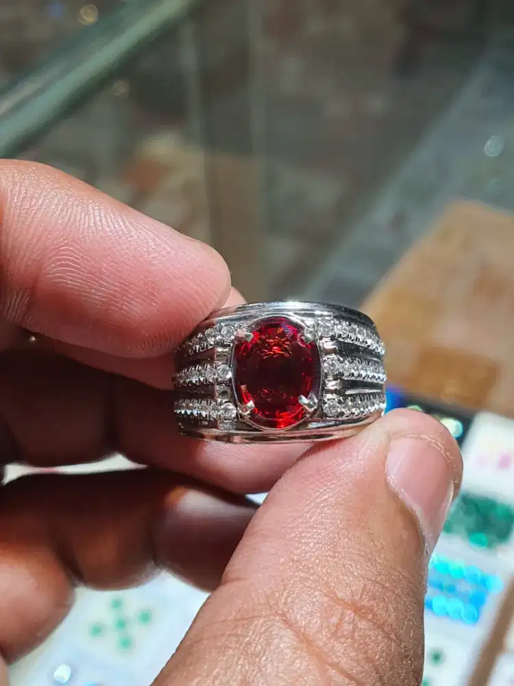 Natural Orange Safir Songea 2,01Crat