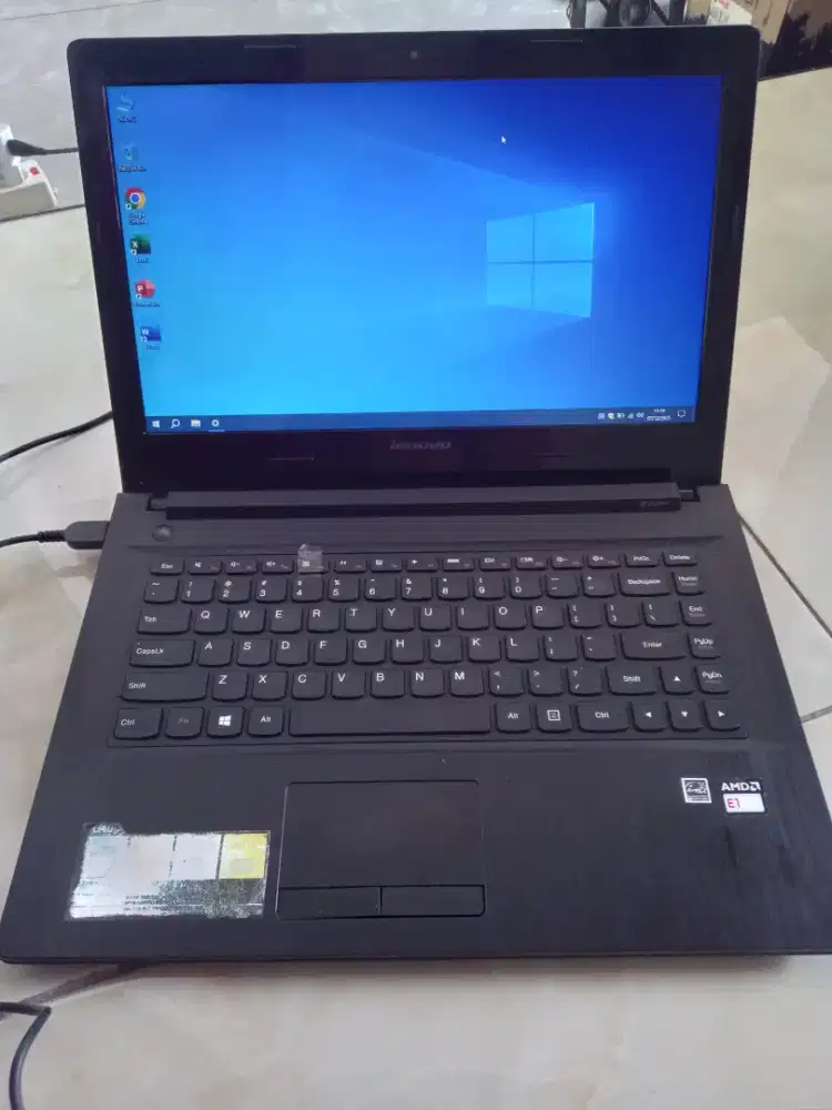 Laptop lenovo ram 4giga hdd 500giga ok