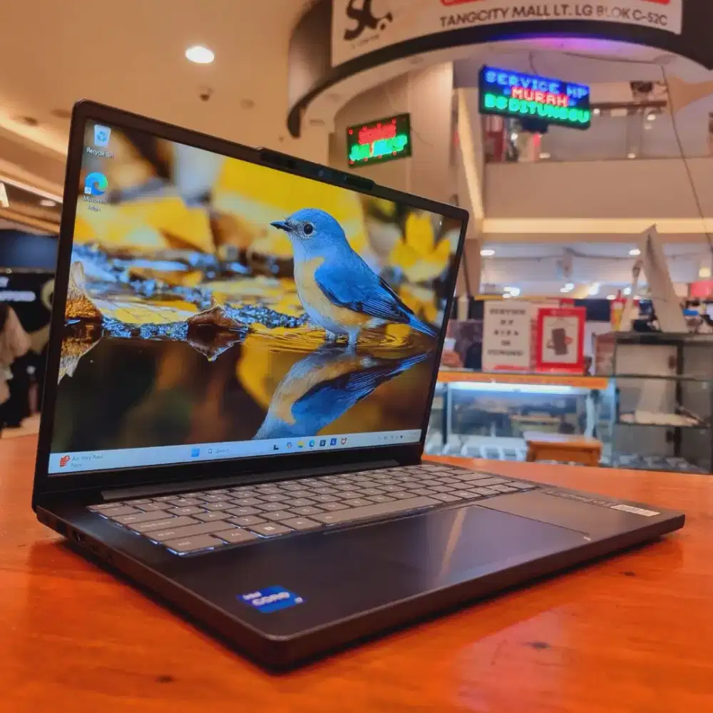 Lenovo Ideapad Slim 3 ( 141RH10 )