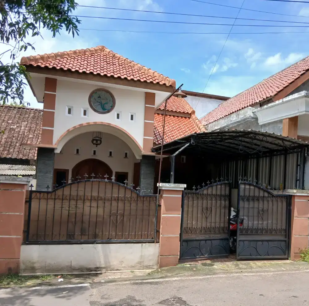 Dijual rumah hunian keluarga