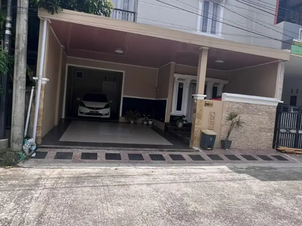 Rumah Furnished di Castarica, regency, balikpapan