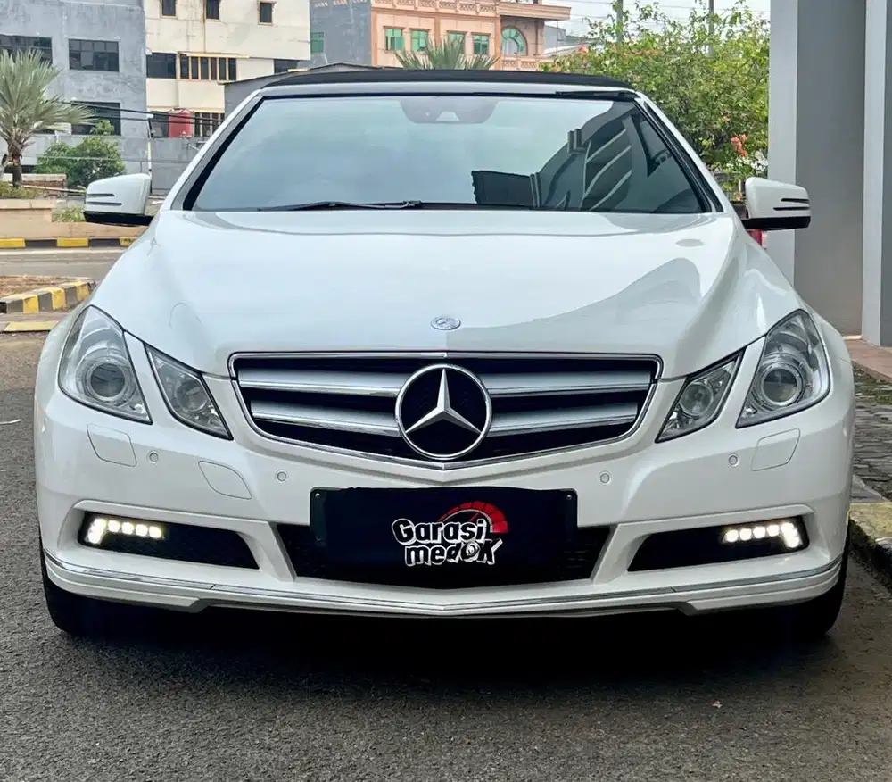 Mercedes Benz Mercy E250 E 250 Convertible 2011 Antik Low KM Murah Top