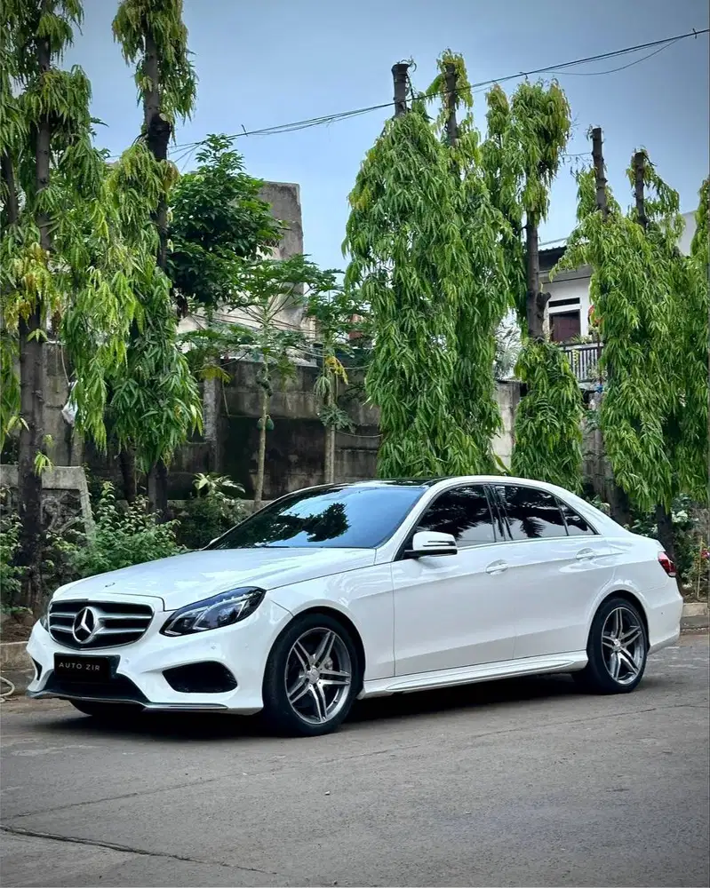 Mercedes Benz E400 AMG Putih 2014 Simpanan Antik Ori Tdp Menarik Bu OK