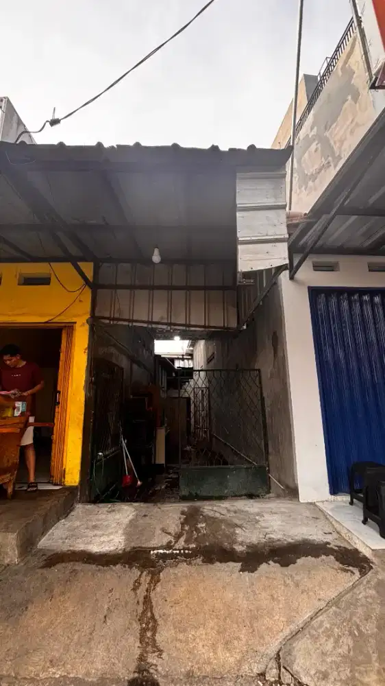 Lapak 3x5 jalan raya pekayon