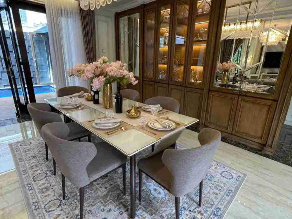 Rumah Elite Di Jalan Benda Kemang Jakarta Selatan