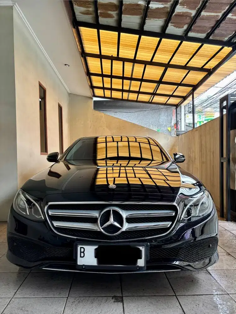 CASH MERCY E250 2017