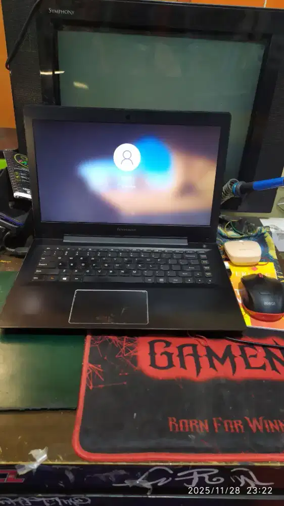 Laptop Lenovo U41 (model U41-70)