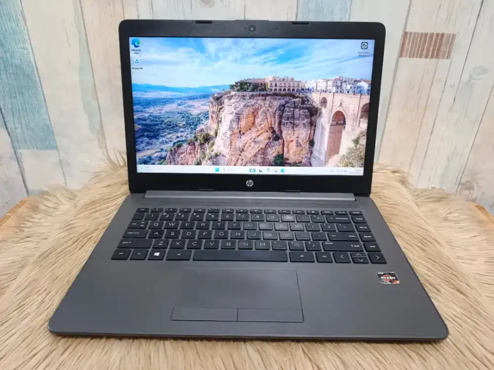 HP 245 G7 Ryzen 3 3300U Ram 8 Ssd 256