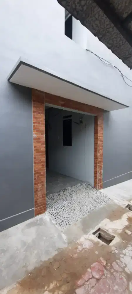 Kontrakan kosong 2 lantai di bekasi