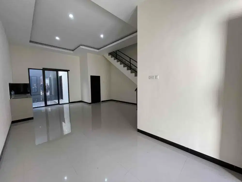 RUMAH BARU , Rumah Darmo Indah Timur dkt Satelit Sukomanunggal