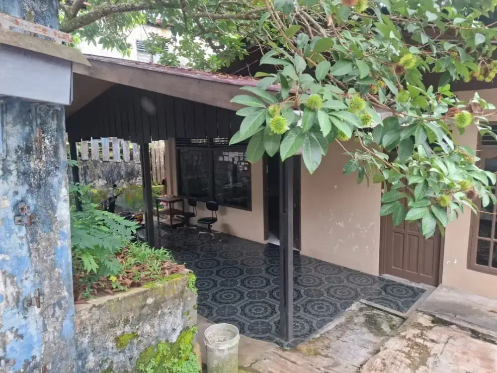 Rumah di Jln. Dr Sutomo III. Karangrejo, Balikpapan