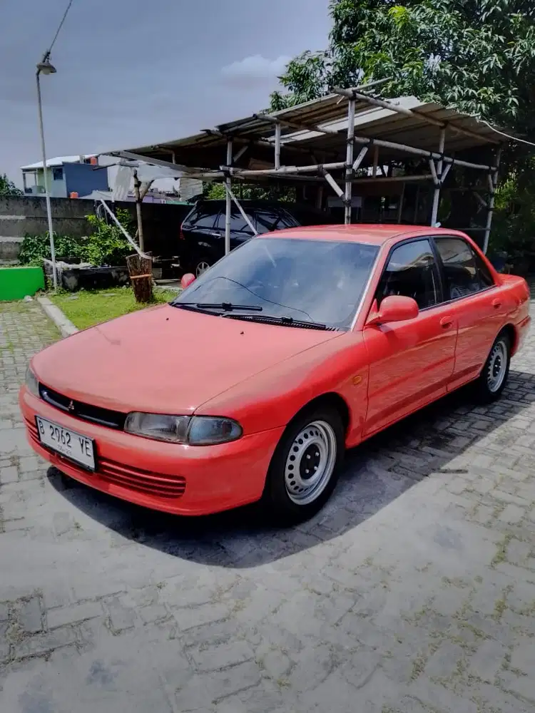 Mitsubishi Lancer 1994 Bensin