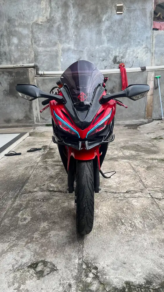 Honda CBR150R 2017