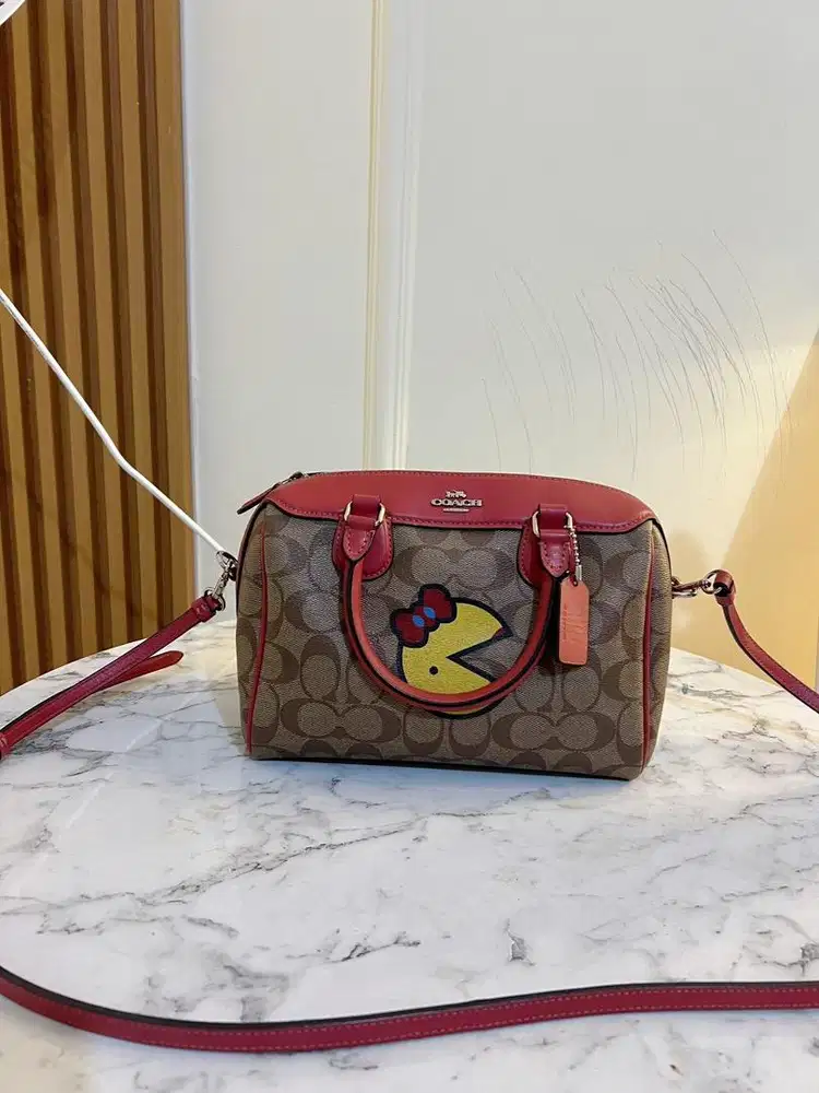 Coach Bennett Pacman PL