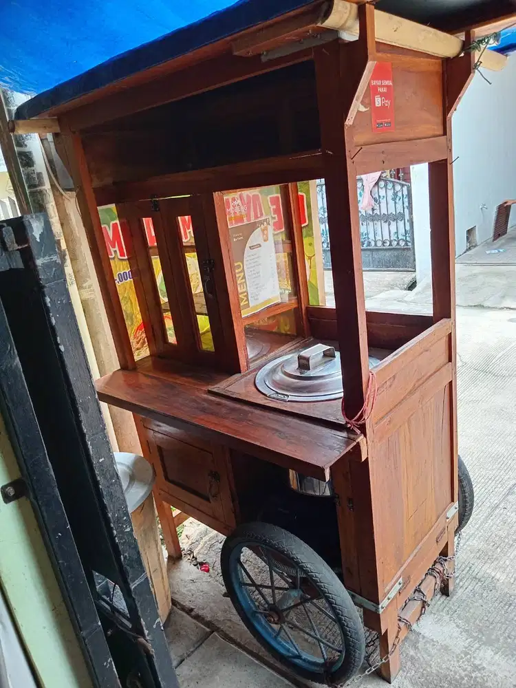 Dijual gerobak bakso / mie ayam