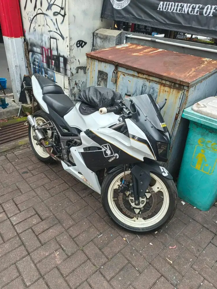 Dijual Ninja 150 RR