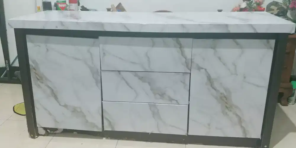 Lemari tv kropos bawahnya