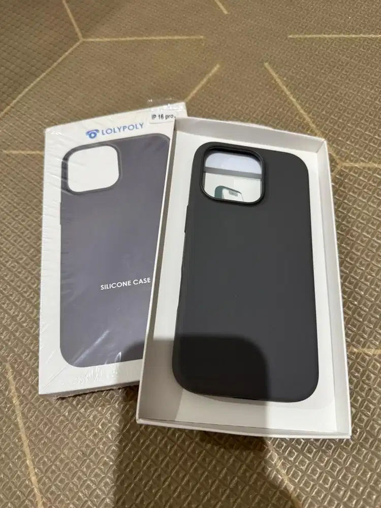 Silicone case ORIGINAL LOLYPOLY iphone 16 pro