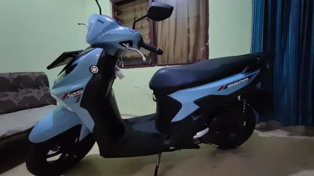  Yamaha Gear Ultima 125 Hybrid warna matte light blue 2025