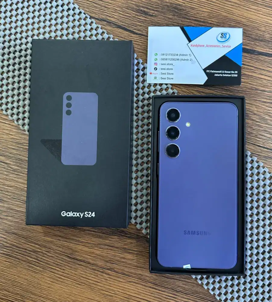 Samsung s24 8/256gb mulus siap pakai jual cepet !!