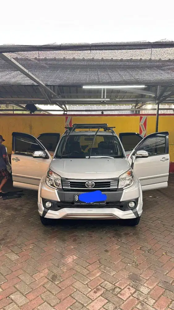 Dijual Toyota Rush TRD Sportivo Ultimo At 2017