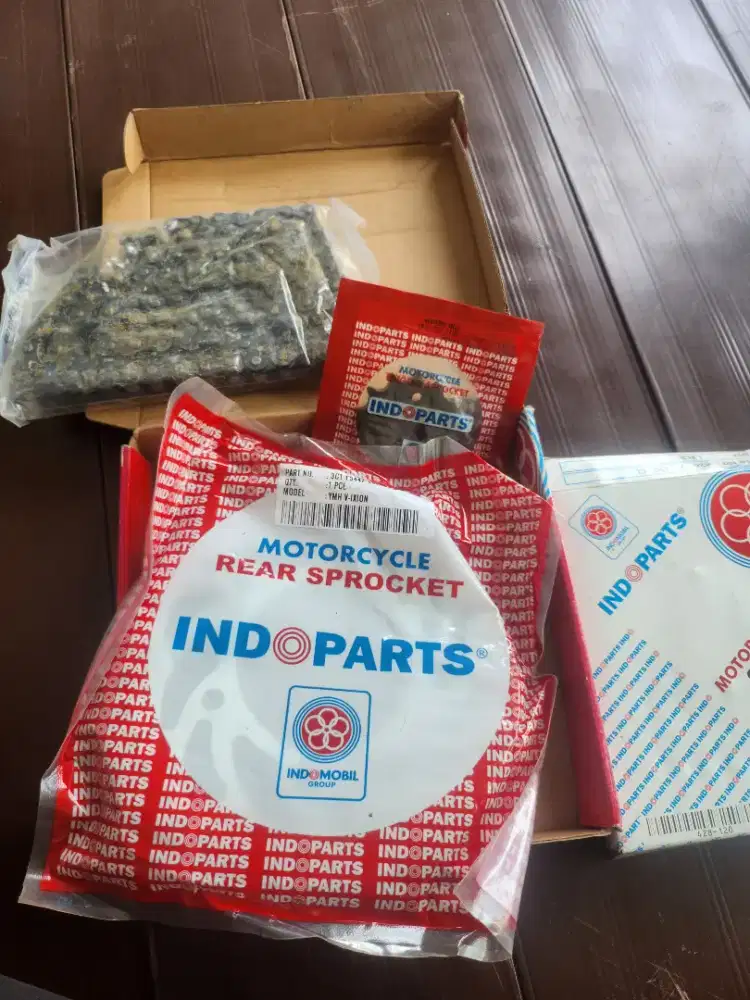 Gear depan belakang ,rantai motor Vixion