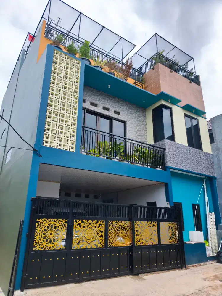 Disewakan Rumah Mewah One Gate Posisi Hook dengan Fasilitas Rooftop