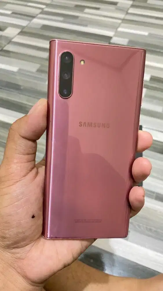 Jual Samsung Galaxy Note 10 8/256gb resmi Sein fullset Aura Pink